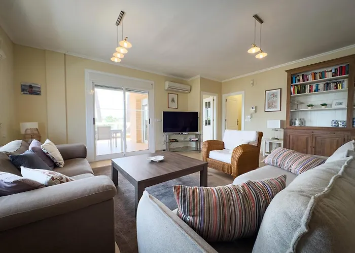 Villa Frontline Playa Flamenca